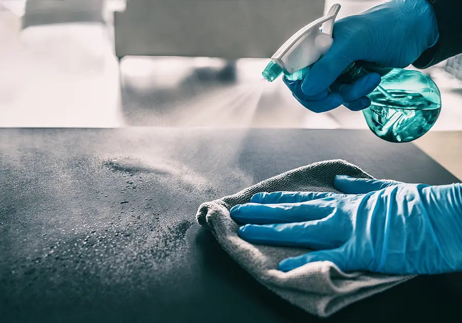 Consejos de COVID-19 para mantener su salud dental en casa